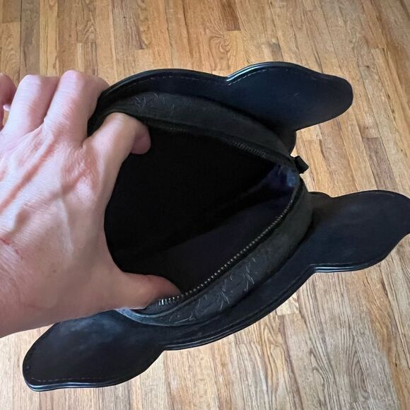 Shane Dawson/Jeffree Star Pig Crossbody - Picture 5 of 16